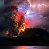 Alertă de tsunami în Indonezia după erupția vulcanului Ruang. Imagini cu norul de cenușă de un kilometru și fulgere deasupra craterului