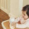 Compania Nestle este acuzată că adaugă zahăr în produsele cu lapte pentru bebeluși vândute în țările sărace