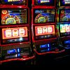 Jocurile de noroc sunt interzise în localitățile mici. Klaus Iohannis a promulgat legea