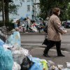 (P) Fiecare român aruncă la gunoi 129 de kilograme de alimente pe an