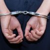 Un tânăr de 18 ani, din Smârdioasa, cercetat pentru viol și violare de domiciliu, a fost arestat preventiv