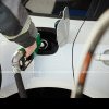 Prețuri stabile la carburanți: Cât vor costa mâine benzina și motorina