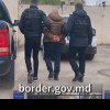 (video) Doi moldoveni, reținuți în timp ce ajutau ucraineni să treacă frontiera, contra 3,5 mii dolari: Ce au depistat ofițerii în timpul perchezițiilor