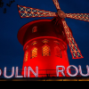 (video) Morişca de vânt care decora celebrul cabaret Moulin Rouge a căzut