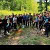 Peste 400 de puieți plantați în pădurea comunală din Câlnic de elevii Colegiului Național Militar ,,Mihai Viteazul”, din Alba Iulia