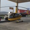Un elicopter Robinson R44, aflat în peicol de a rămâne fără combustibil, a alimentat în stația RomPetrol de la a Vințu de Jos