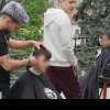 Un tânăr frizer, originar din Sebeș, a tuns gratuit copiii de la două orfelinate din Sibiu