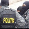 Percheziții în Argeș și București la persoane bănuite de trafic de droguri de risc, de mare risc și psihoactive