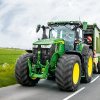 Ce condiții trebuie să îndeplinească un tractorist pentru a-și desfășura activitatea?