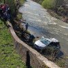 Șoferul și patru pasageri răniți după ce s-au răsturnat cu mașina în Lăpuș