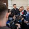 Deputatul Emanuel Ungureanu și-a depus candidatura din partea Alianței Dreapta Unită pentru ...