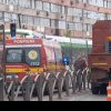Accident în București: Un tramvai s-a ciocnit cu o ambulanţă, aproape de Piaţa Obor