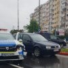 Autospecială a Poliţiei, implicată într-un accident rutier: Agentul de la volan ar fi vinovat / Foto