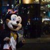 Hoții Disney - Doi români, costumați în Mickey și Minnie Mouse, jefuiau părinți în Italia