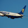 Panică într-un zbor Ryanair: Un tânăr a murit subit, în timp ce soția sa însărcinată stătea pe un alt rând de scaune