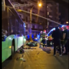 Video | Accident teribil în București: A intrat cu mototrul sub un autobuz RATB