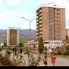 FOTO: Cum arăta unul dintre cele mai cunoscute bulevarde din Alba Iulia, în timpul comunismului. Imagini rare de arhivă