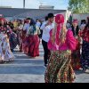 FOTO-VIDEO: Ziua romilor, sărbătorită la Alba Iulia. Eveniment cu muzică, dans, elevi premiați și voie bună