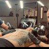 VIDEO: Marius Bercea și Sebastian Ispas, cei doi artiști tatuatori din Alba Iulia, care duc profesia lor la nivel de artă