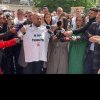 VIDEO. ”Je suis Peppa Pig”, tricoul cu care a venit Piedone la depunerea candidaturii pentru Primăria Bucureşti