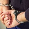 A bătut un polițist local la Ineu: tânărul a fost arestat