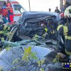 Dâmbovița: Durere fără margini în familia tânărului șofer care s-a izbit cu mașina de un copac! Acesta a decedat la spital