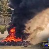 Incendiu violent cu degajări mari de fum la Moreni! Au ars anvelope, mase plastice și vegetație uscată