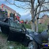 Mașină făcută praf în Dâmbovița! 4 victime dintre care două au rămas încarcerate