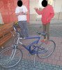 Om al străzii, prins cu o bicicletă scumpă, probabil furată, în Piața Libertății din Timișoara