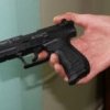 Adolescent de 16 ani din Sighet arestat preventiv după ce a tras cu pistolul după o mașină