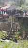 EXCLUSIV VIDEO ACCIDENT MARAMUREȘ: O șoferiță a trecut prin balustrada unui pod și a plonjat în râu cu mașina