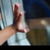 INVESTIGAREA INCIDENTULUI Fetiță de 2 ani căzută de la etajul unui bloc din București
