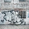 ,,Sunt murdăriți cu vopsea și inscripții”- Locatarii unui bloc din Grigorescu cer ca Primăria să acționeze după ce pereții lor au fost vandalizați