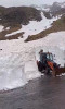 Imagini impresionante. Zăpadă de peste 4 metri pe Transfăgărășan/Drumarii lucrează în zona cea mai dificilă. „Acum începe greul!” – VIDEO