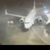 Imagini incredibile! Momentul în care un avion Boeing este luat de vânt înainte de îmbarcarea pasagerilor – VIDEO