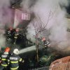 Incendiu într-o gospodărie din Frasin. Doi bărbați de 30 de ani și 65 de ani au ajuns la spital cu arsuri