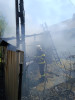 O construcție din Rădăuți a luat foc de la o instalație electrică improvizată (FOTO)