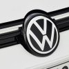 Imagini cu viitorul Volkswagen Golf R facelift. Debutul este aproape