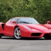 Pirelli a început să producă anvelope noi pentru Ferrari Enzo
