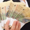Cine sunt românii care vor primi pensii mai mari din toamnă. Anunțul șefului Casei de Pensii