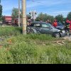 Accident grav la Târgu Frumos: O mașină a fost lovită de tren. Șoferul a scăpat miraculos cu doar câteva răni ușoare