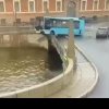 Un autobuz cu pasageri a căzut într-un râu din centrul orașului Sankt Petersburg: 3 morți, 6 răniți - VIDEO