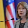 Ambasadoarea SUA îl contrazice pe Marcel Ciolacu: Românii scapă de vize „cel mai devreme” în 2025, nu în toamnă