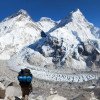 Cadavrul unui alpinist kenyan, lăsat de familie pe muntele Everest. Cât ar fi costat recuperarea corpului