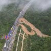 Cel puțin 36 de persoane au murit în China după ce o porțiune de autostradă s-a prăbușit în sudul țării