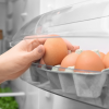 De ce nu se țin ouăle pe ușa de la frigider