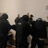Descinderi la suspecți de înșelăciune prin metoda „Accidentul”. Escrocii au sunat din închisoare o familie din Alba Iulia