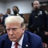 Donald Trump, amenințat din nou că merge în arest după ce a atacat verbal martorii şi juraţii în procesul penal
