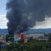 Incendiu puternic, cu degajări mari de fum, la un depozit de mase plastice din Bacău. A fost emis mesaj RO-Alert