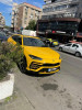 publică fotografii cu Lamborghini-ul de 400.000 de euro cu care a venit la Ploieşti pentru a-şi lansa candidatura